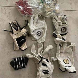 Used golf gear accessories 
Gloves / tees / acc